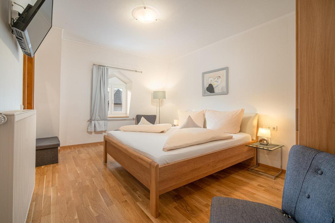 Hotel- Weingut- Moselloreley Piesport Εξωτερικό φωτογραφία